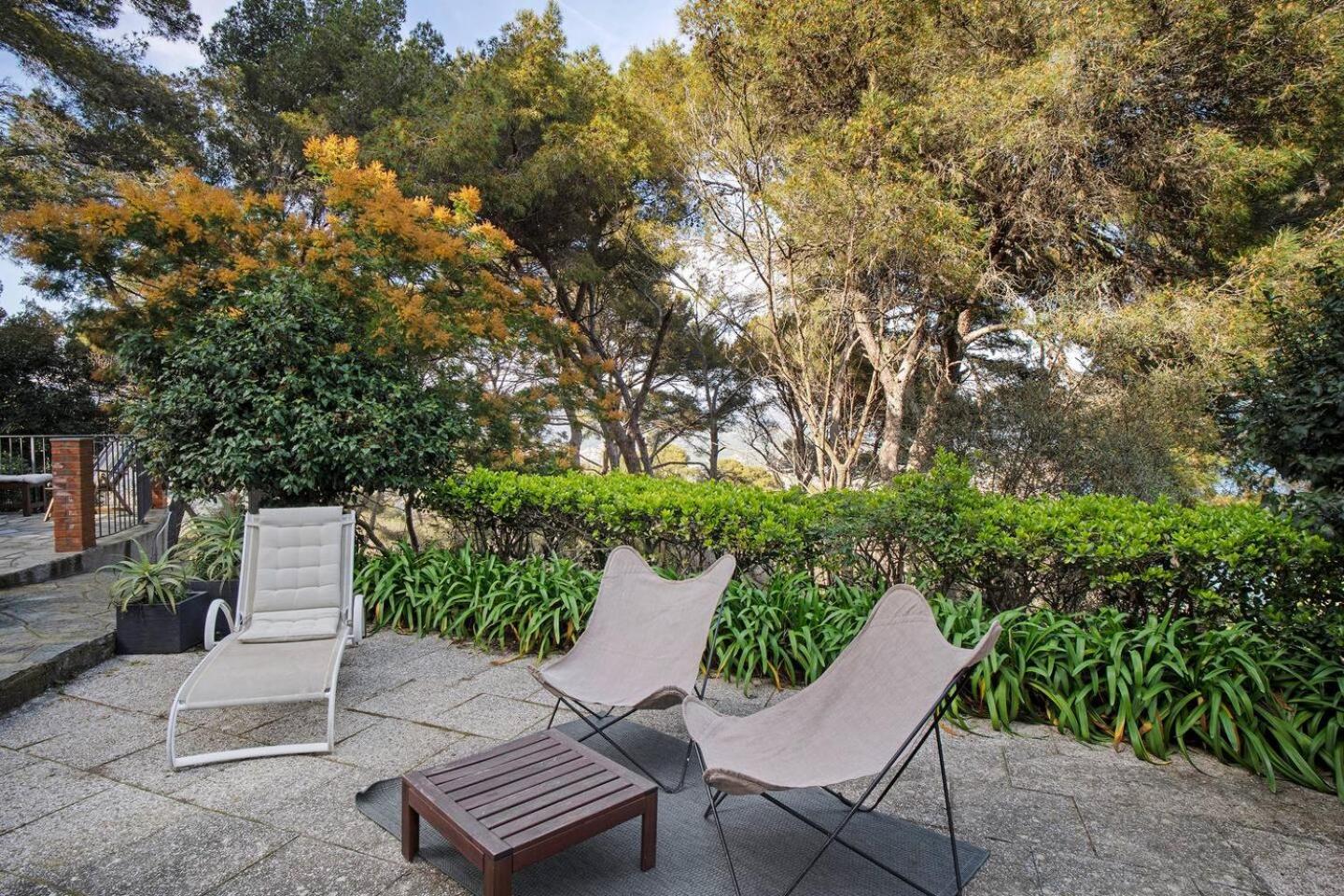 Torre Alpicella Holiday Home, A Scenic Escape Into Nature And Relaxation 迪亚诺马里纳 外观 照片